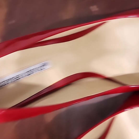 Charles David patent leather pointed toe stilettos - Picture 4 of 4